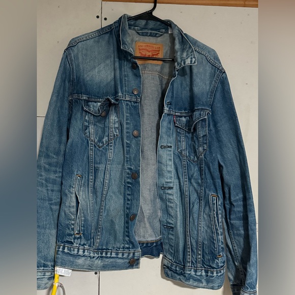 Levi's Classic Blue Denim Jacket - Picture 1 of 3